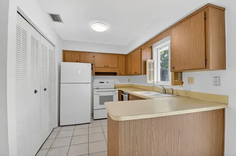 1601 NW 5th Street Boca Raton FL 33486