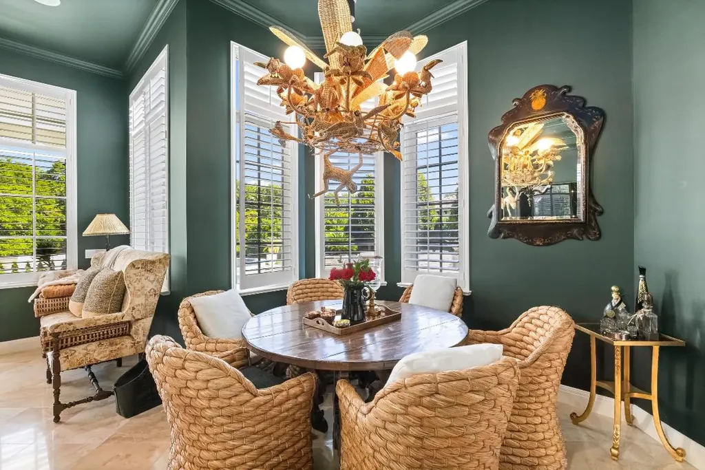 853 Harbour Isle Place North Palm Beach FL 33410