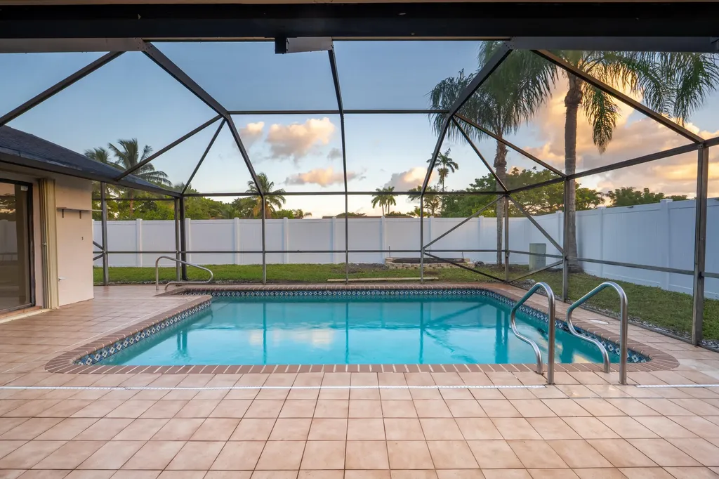 22651 SW 8th Court Boca Raton FL 33433