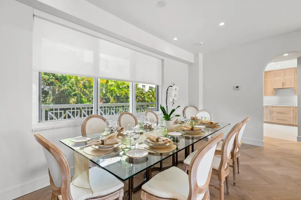 389 S Lake Drive Palm Beach FL 33480