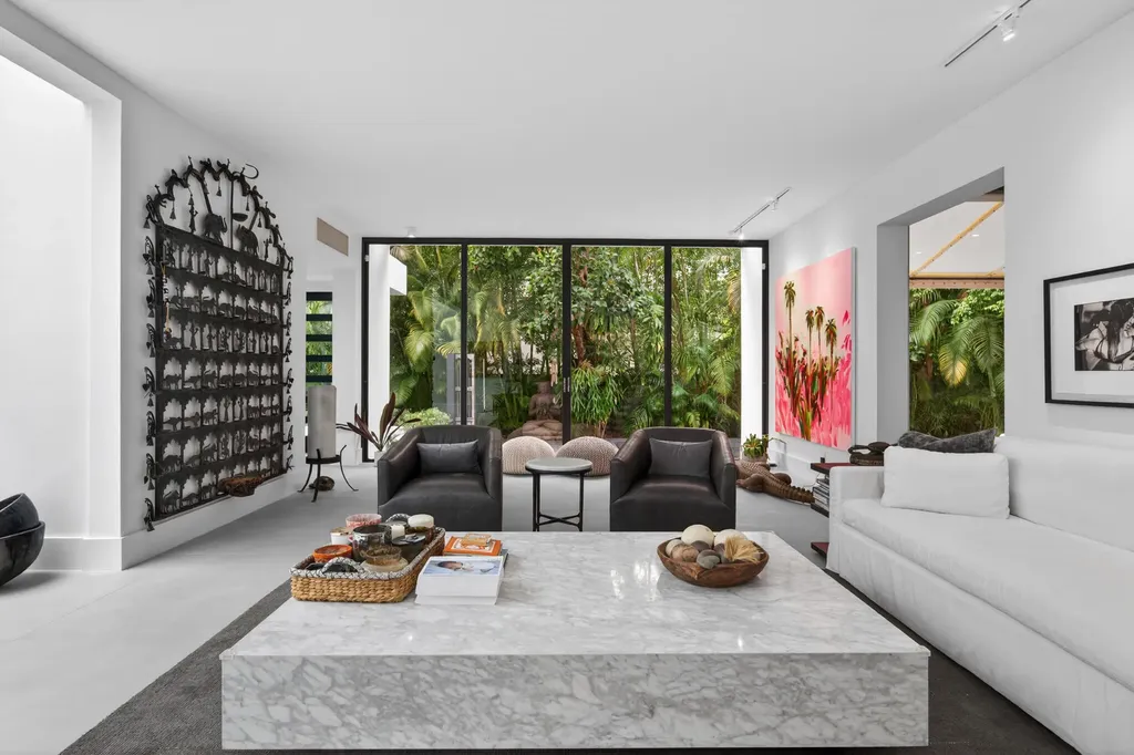 423 Chilean Avenue Palm Beach FL 33480