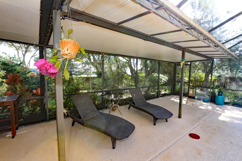 2142 SW Jaguar Avenue Port St Lucie FL 34953