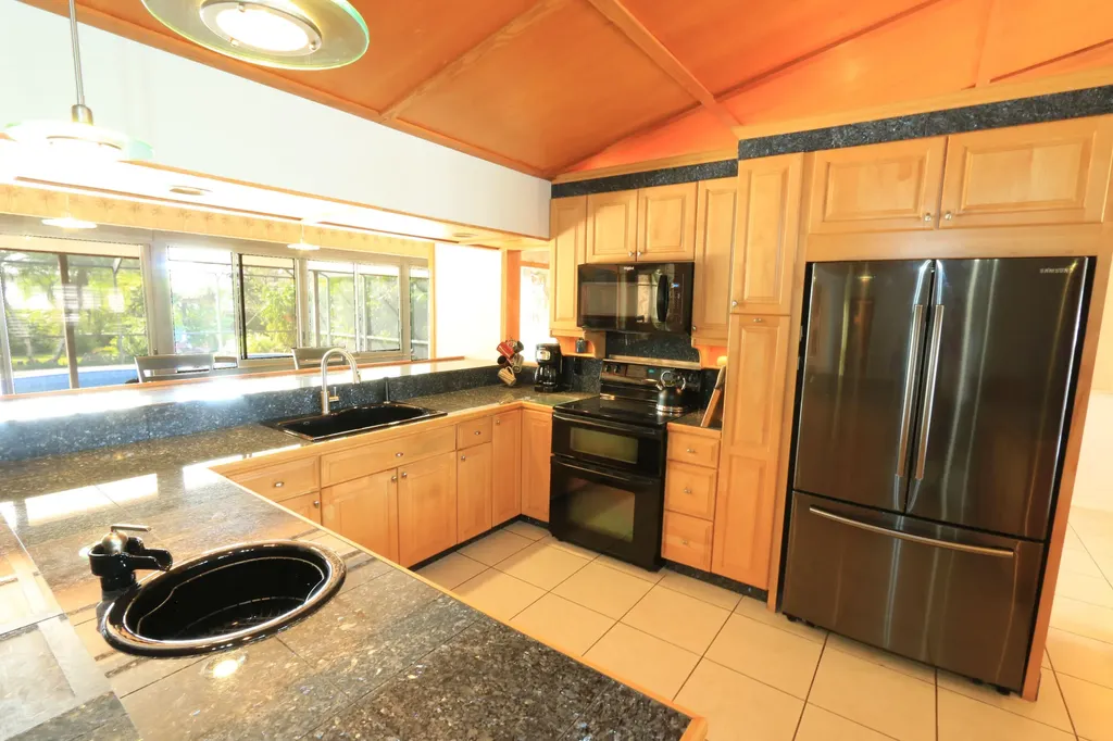 2142 SW Jaguar Avenue Port St Lucie FL 34953