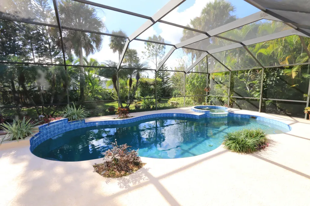 2142 SW Jaguar Avenue Port St Lucie FL 34953