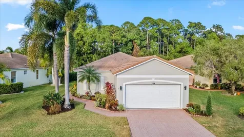 704 SW Rocky Bayou Terrace Port St Lucie FL 34986