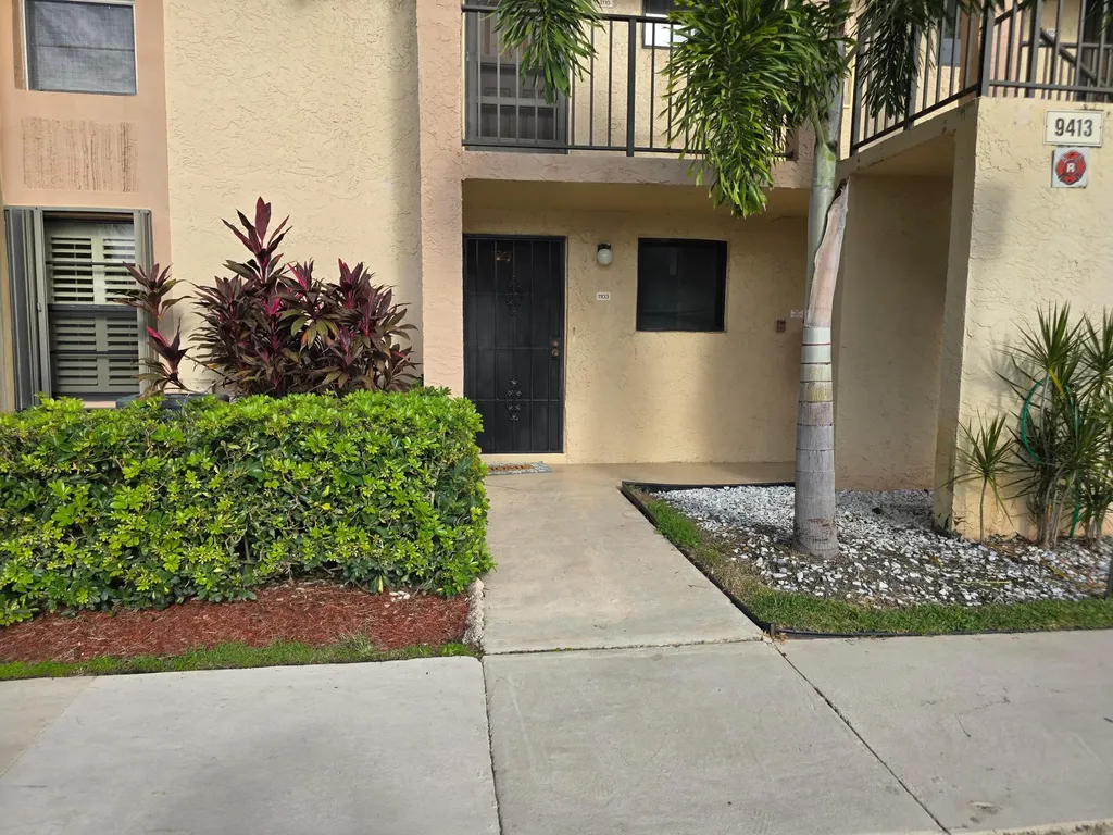 9413 Boca Cove Circle Boca Raton FL 33428