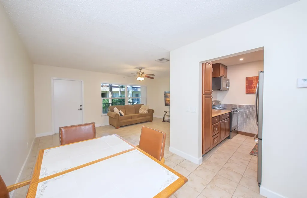 632 Snug Harbor Drive Boynton Beach FL 33435