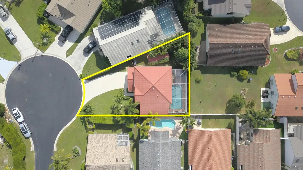 1996 Lake Breeze Court Wellington FL 33414