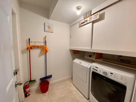 1996 Lake Breeze Court Wellington FL 33414