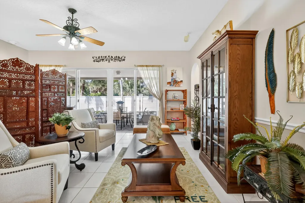 3747 Spring Crest Court Lake Worth FL 33467