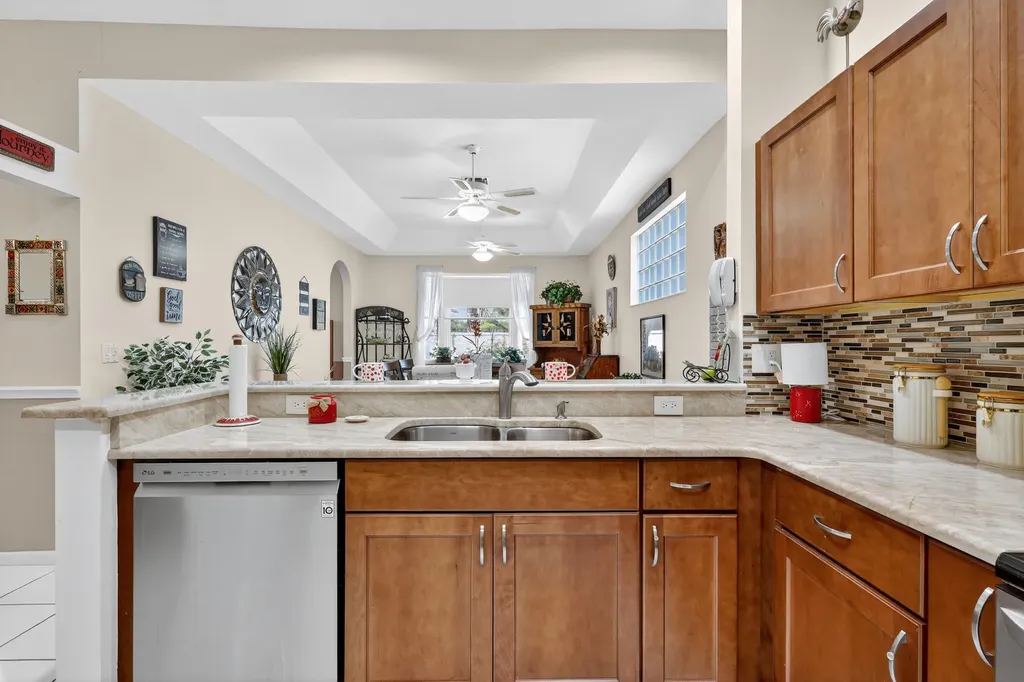 3747 Spring Crest Court Lake Worth FL 33467