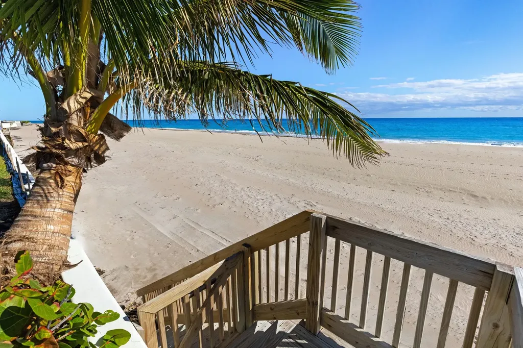 115 Via La Selva Palm Beach FL 33480