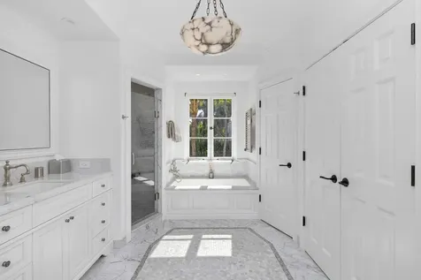 115 Via La Selva Palm Beach FL 33480