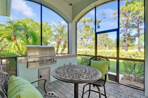 9328 Scarborough Court Port St Lucie FL 34986