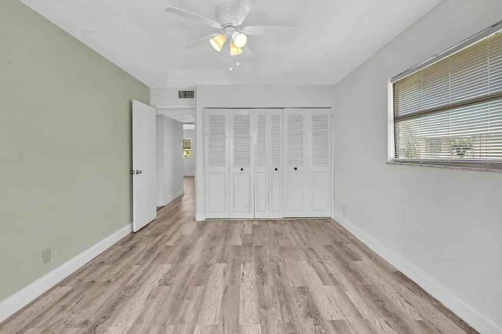 365 Flanders Delray Beach FL 33484