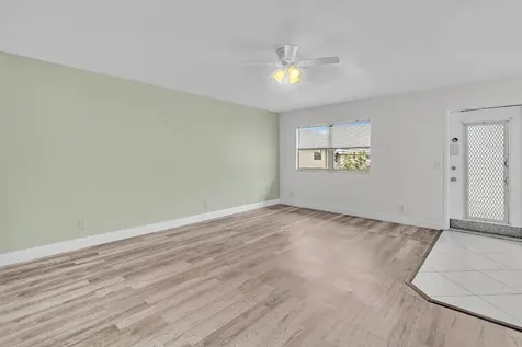 365 Flanders Delray Beach FL 33484