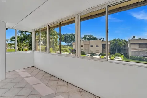 365 Flanders Delray Beach FL 33484