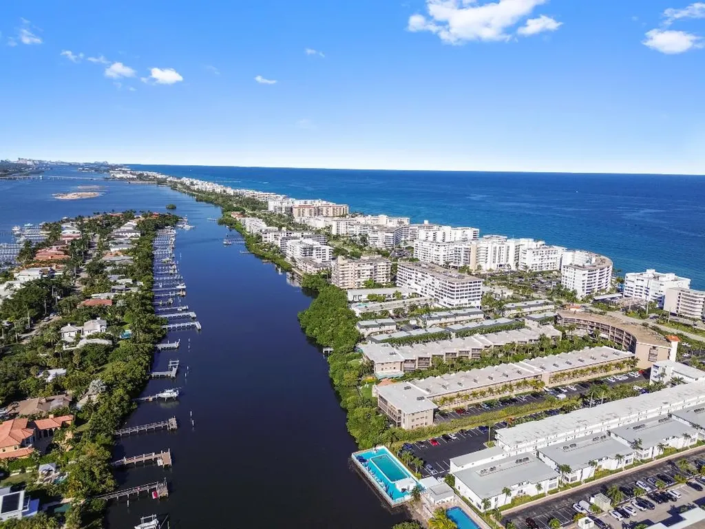 3605 S Ocean Boulevard South Palm Beach FL 33480