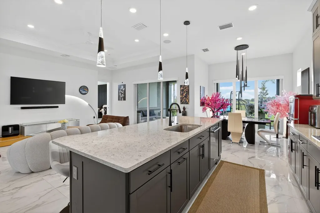 10405 Northbrook Circle Palm Beach Gardens FL 33412