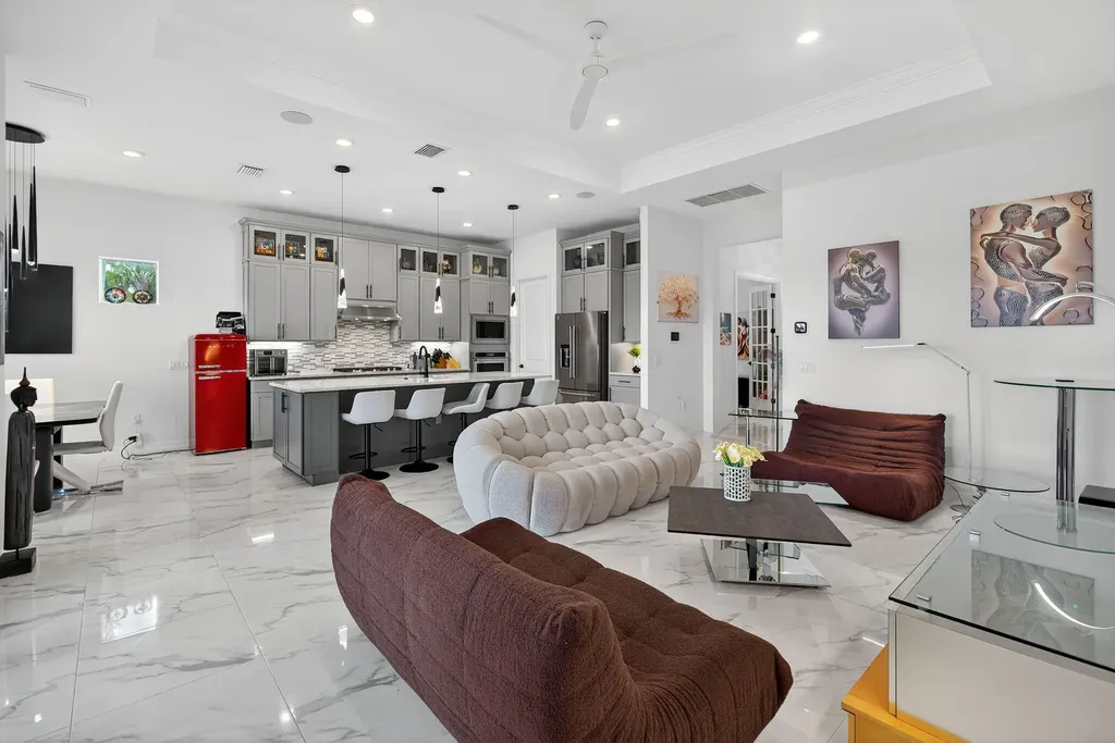 10405 Northbrook Circle Palm Beach Gardens FL 33412