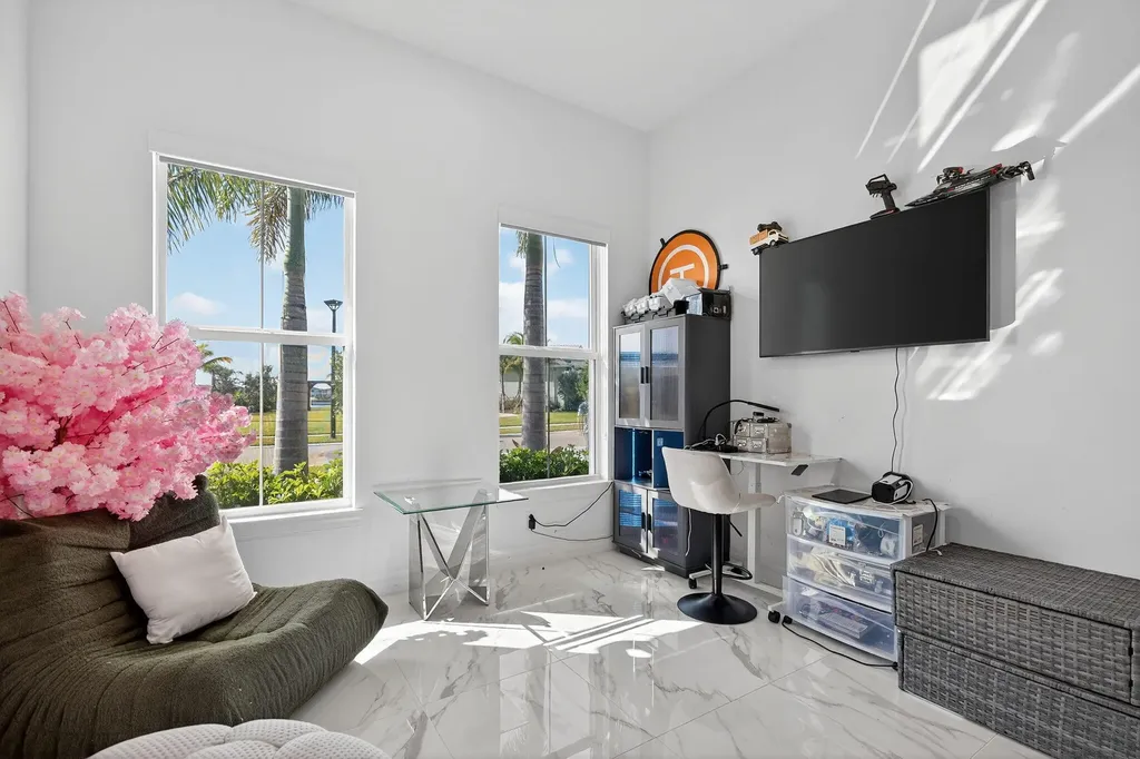10405 Northbrook Circle Palm Beach Gardens FL 33412