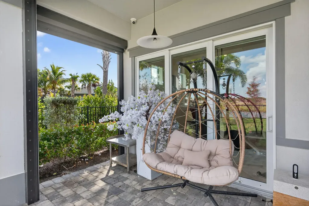10405 Northbrook Circle Palm Beach Gardens FL 33412