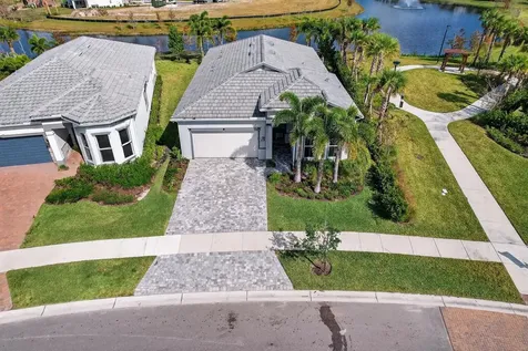 10405 Northbrook Circle Palm Beach Gardens FL 33412