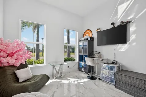 10405 Northbrook Circle Palm Beach Gardens FL 33412
