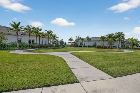 10405 Northbrook Circle Palm Beach Gardens FL 33412