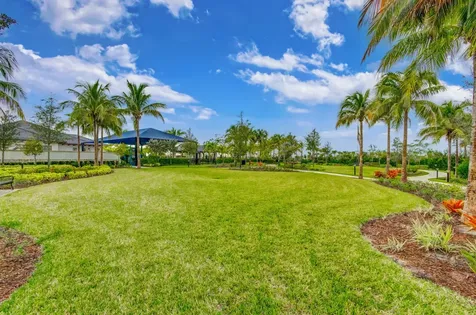 10405 Northbrook Circle Palm Beach Gardens FL 33412
