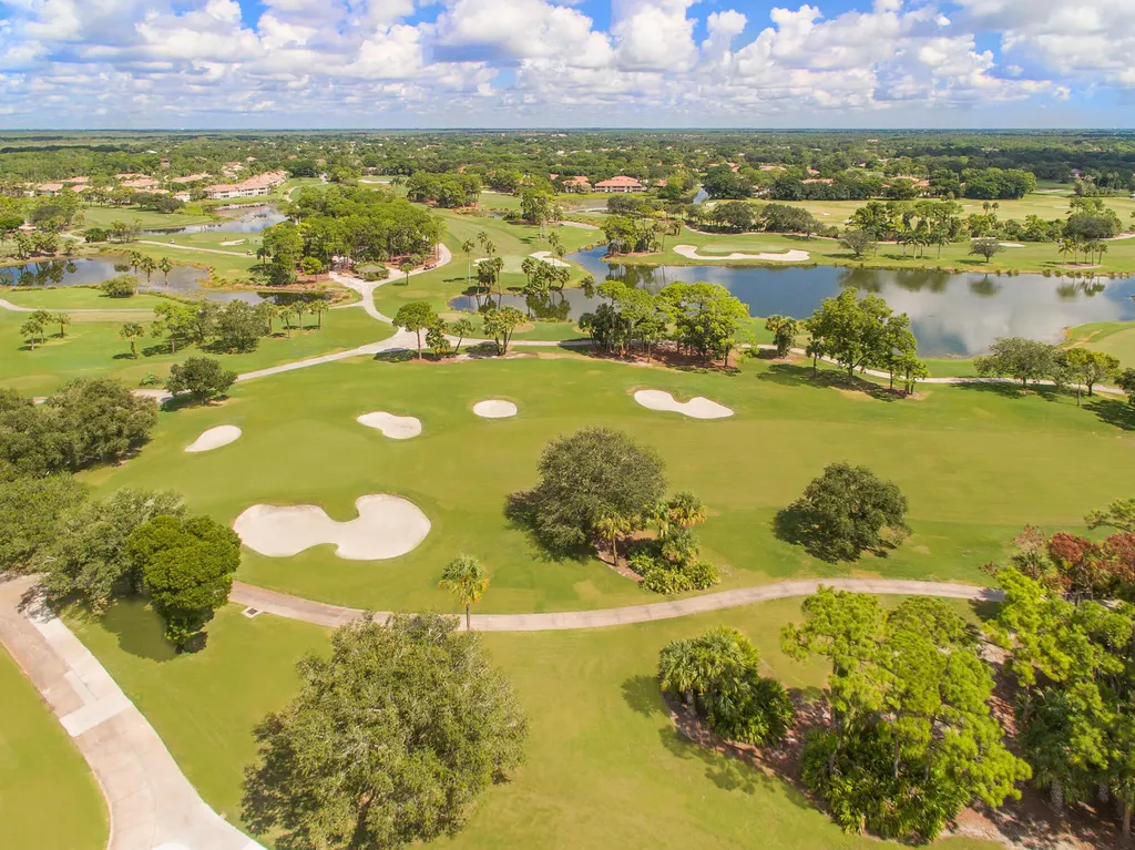 48 Ironwood Way N Palm Beach Gardens FL 33418