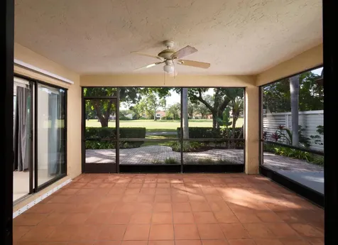 48 Ironwood Way N Palm Beach Gardens FL 33418
