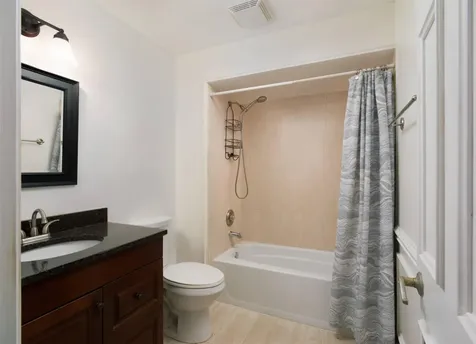 48 Ironwood Way N Palm Beach Gardens FL 33418