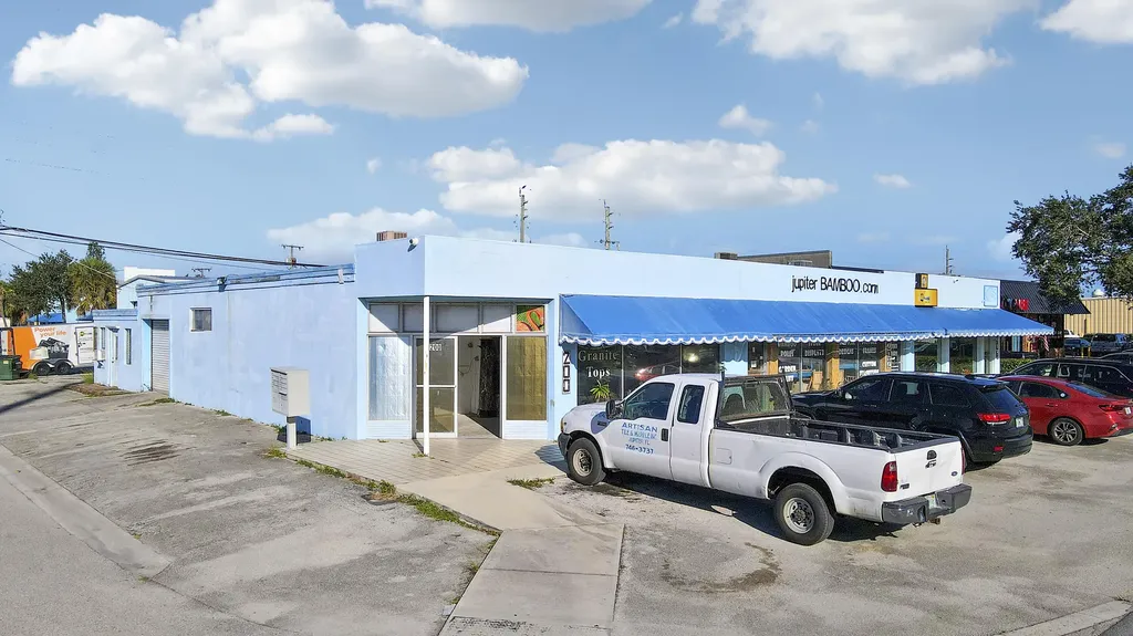 101 Fern Street Jupiter FL 33458