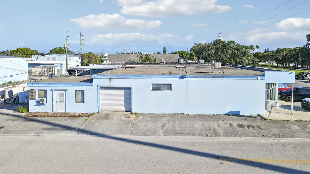 101 Fern Street Jupiter FL 33458