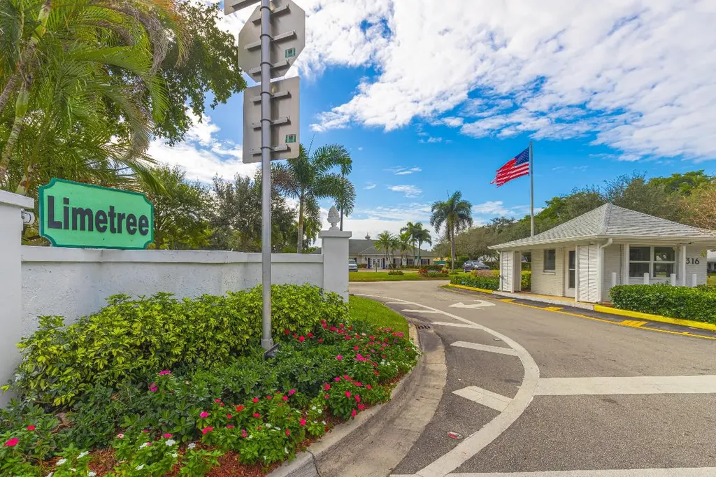 10110 44th Way S Boynton Beach FL 33436