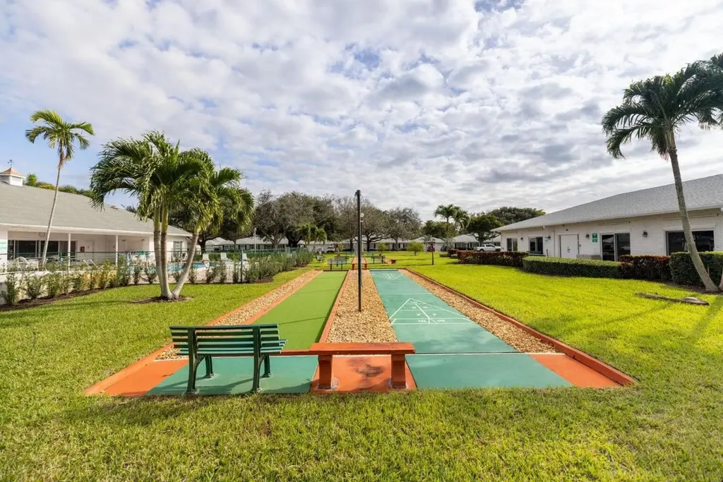10110 44th Way S Boynton Beach FL 33436