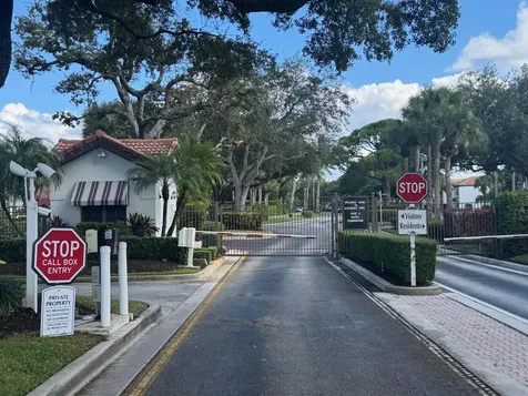 2359 Treasure Isle Drive Palm Beach Gardens FL 33410