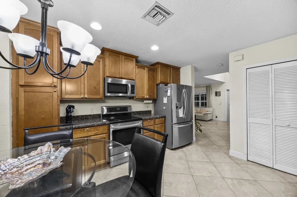 1622 S S Club Drive Wellington FL 33414