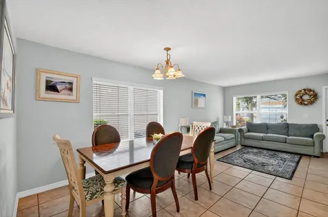 6164 Willoughby Circle Lake Worth FL 33463