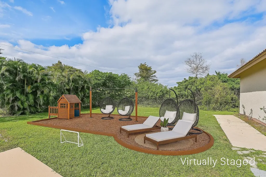 8671 155th Place N Palm Beach Gardens FL 33418