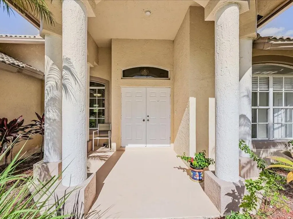 8671 155th Place N Palm Beach Gardens FL 33418