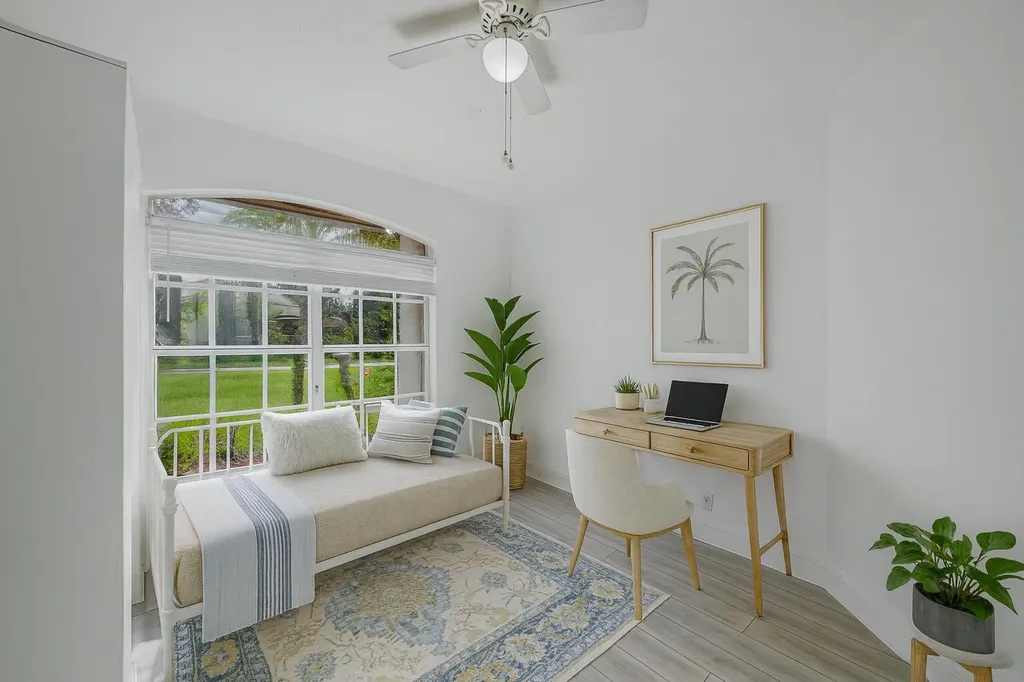 8671 155th Place N Palm Beach Gardens FL 33418