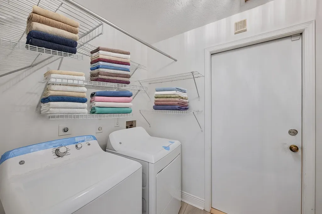 8671 155th Place N Palm Beach Gardens FL 33418