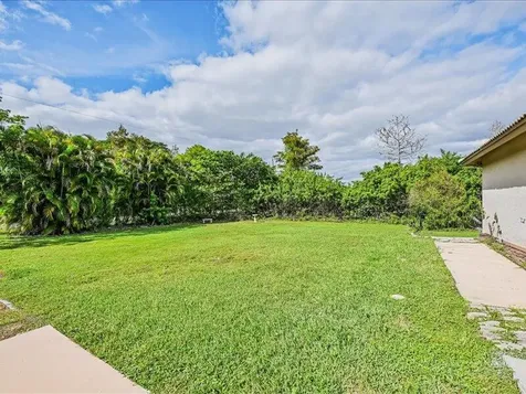 8671 155th Place N Palm Beach Gardens FL 33418