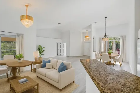 8671 155th Place N Palm Beach Gardens FL 33418