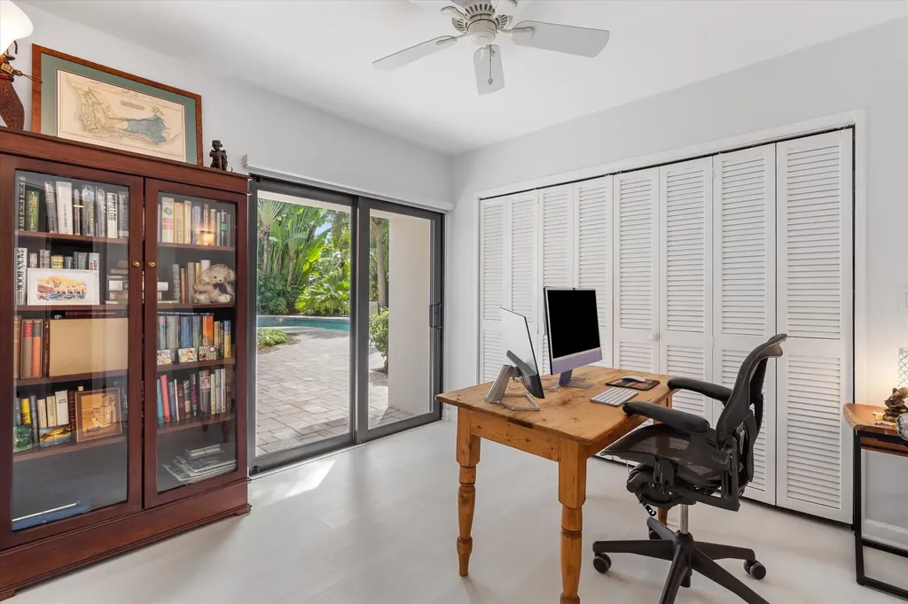 815 Tangerine Way Delray Beach FL 33483