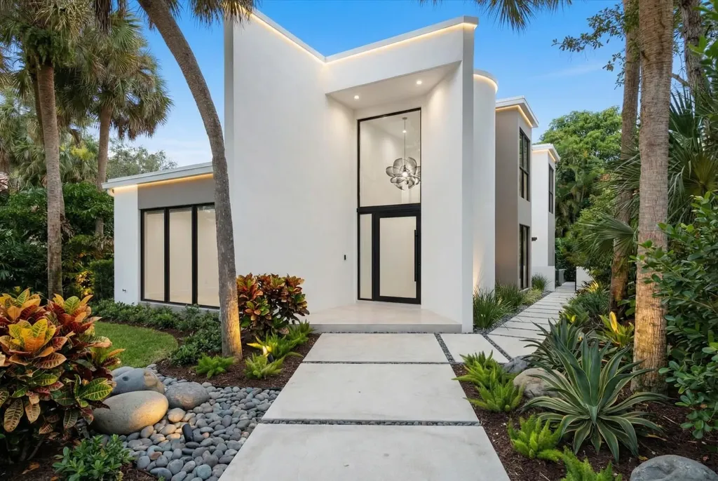 815 Tangerine Way Delray Beach FL 33483