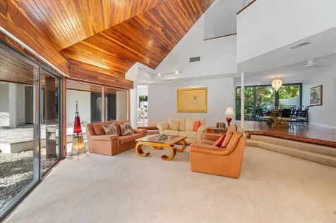 815 Tangerine Way Delray Beach FL 33483