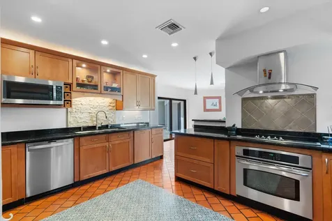 815 Tangerine Way Delray Beach FL 33483